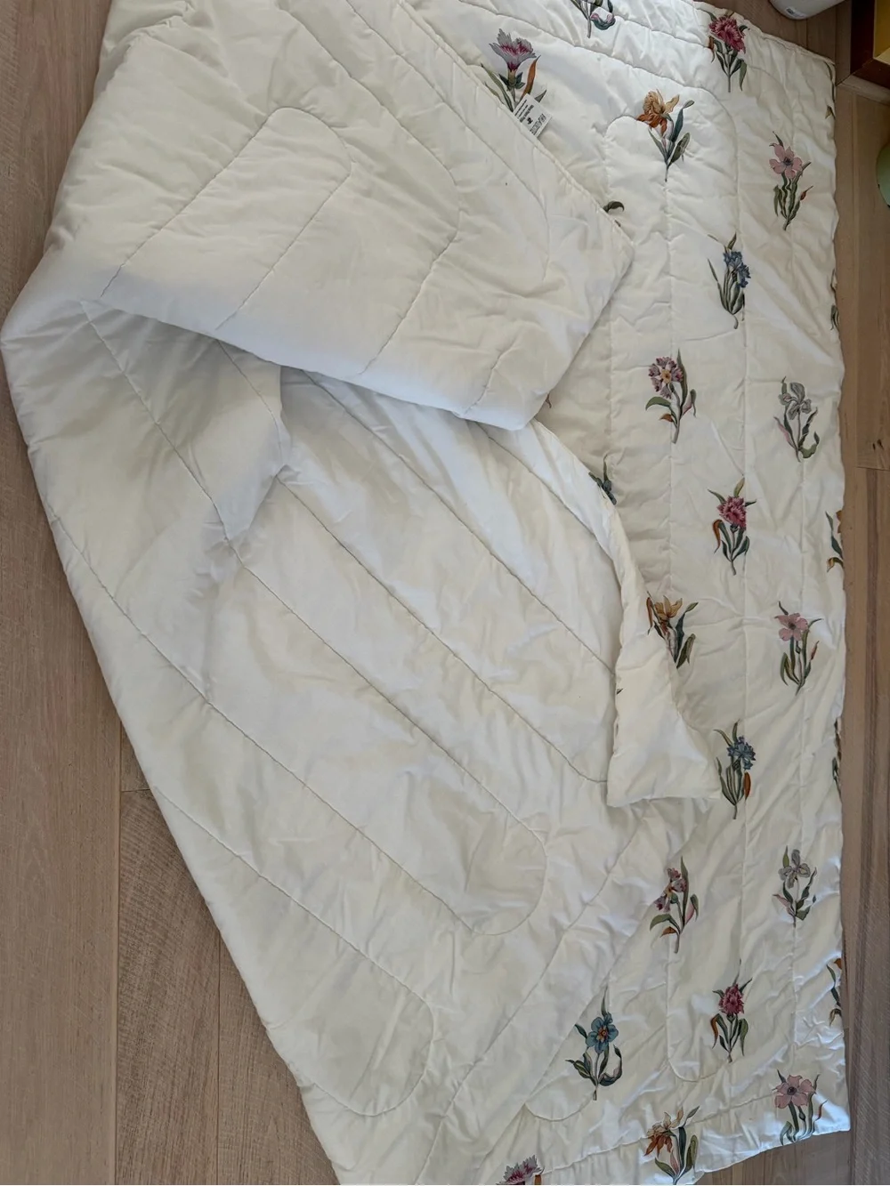 Matex 90’s Vintage floral White Bedspread w/ pillowcases